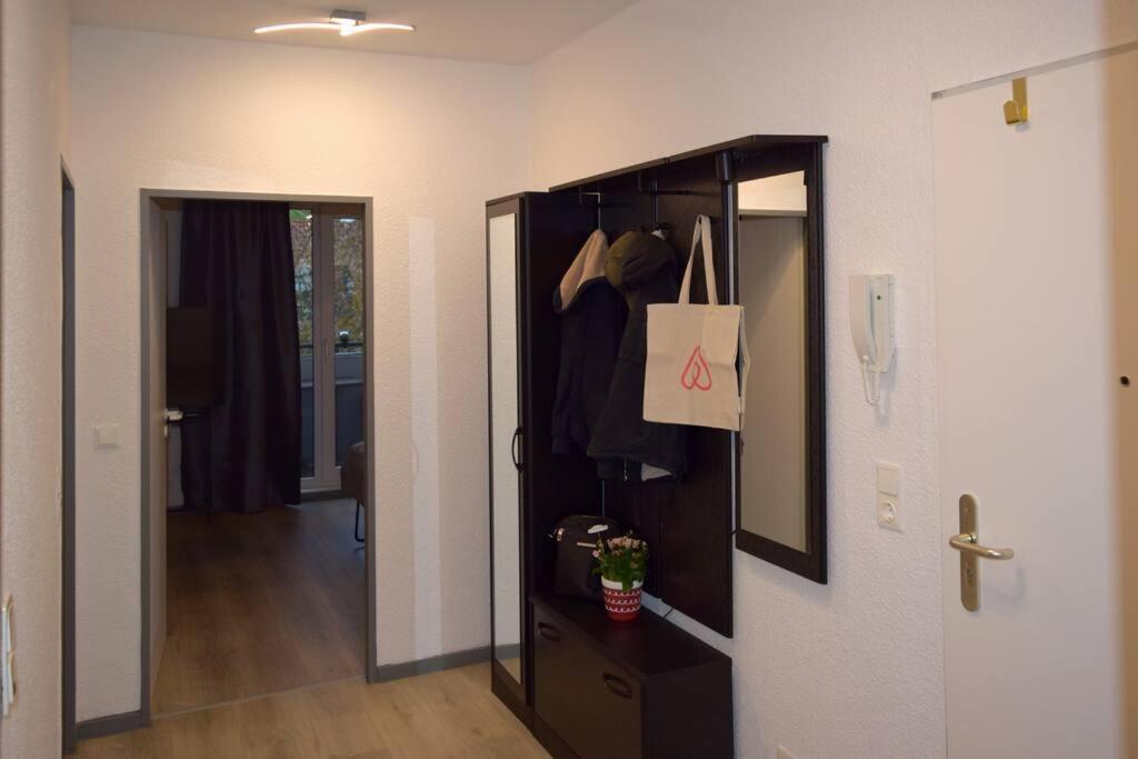 Md-5 Stadtfeld Beimsstrasse 81 - Domblick - Parkplatz - Balkon - 2einzelbetten - Schlafsofa Apartment Magdeburg