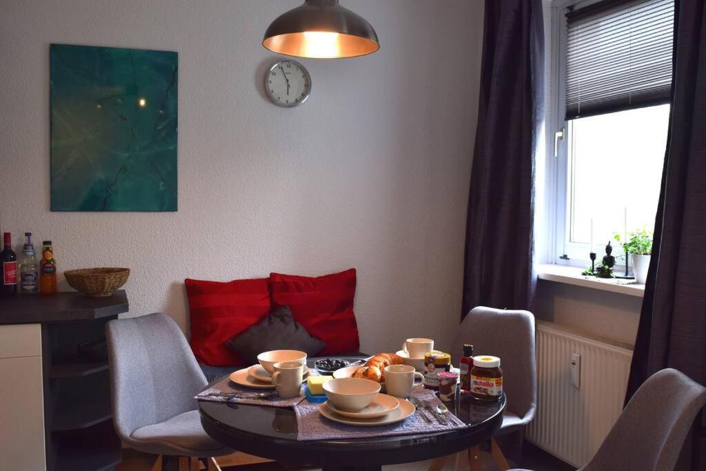 Md-5 Stadtfeld Beimsstrasse 81 - Domblick - Parkplatz - Balkon - 2einzelbetten - Schlafsofa Magdeburg